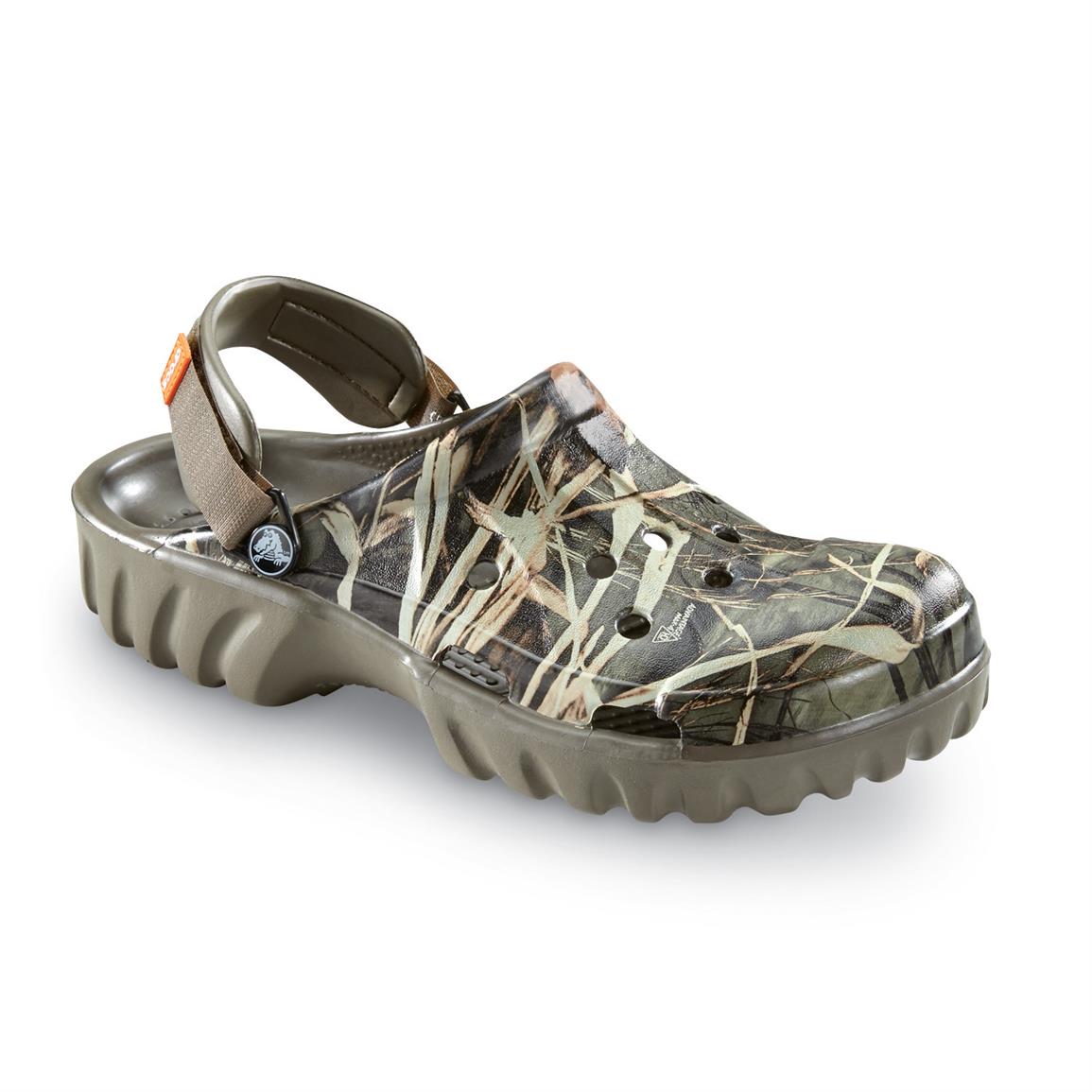 Classic Offroad Realtree Crocs for Men in Pakistan || Crocs Shoes for Hunting - Crossfire.Pk